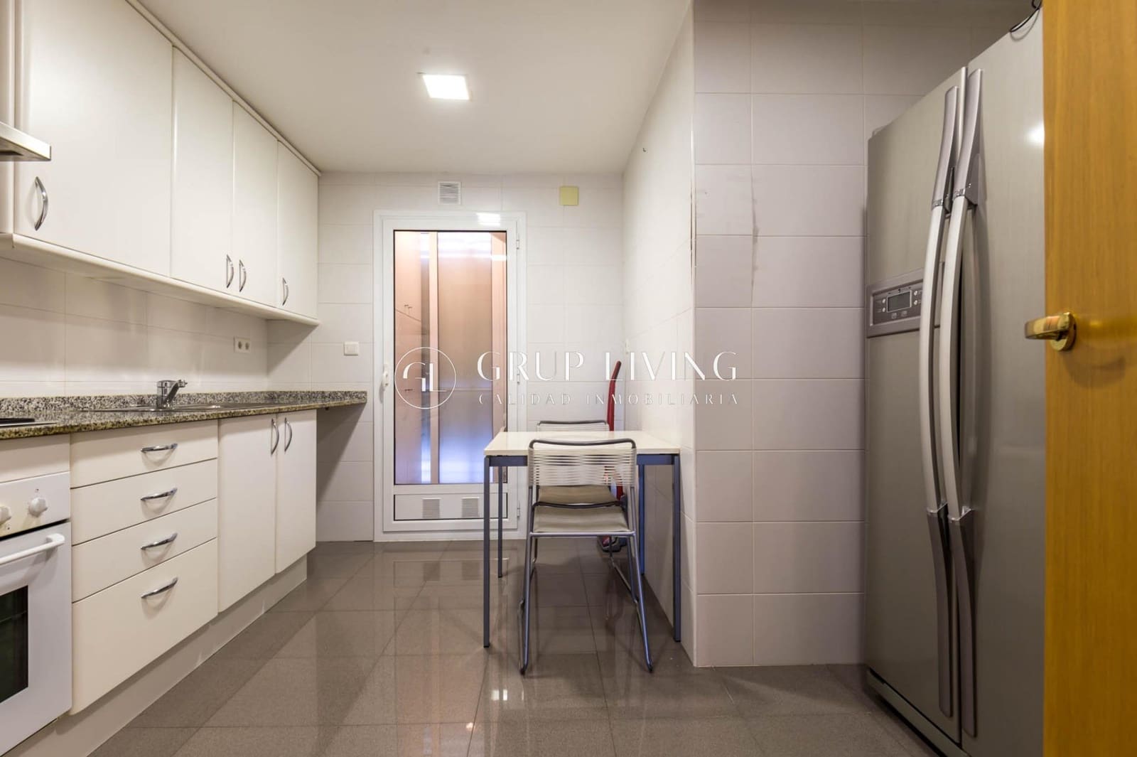 3 slaapkamer Flat te huur in Sitges met garage - € 1.723 (Ref: 9773180)