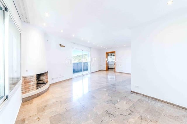 6 slaapkamer Villa te koop in Sitges met zwembad garage - € 900.000 (Ref: 9780687)