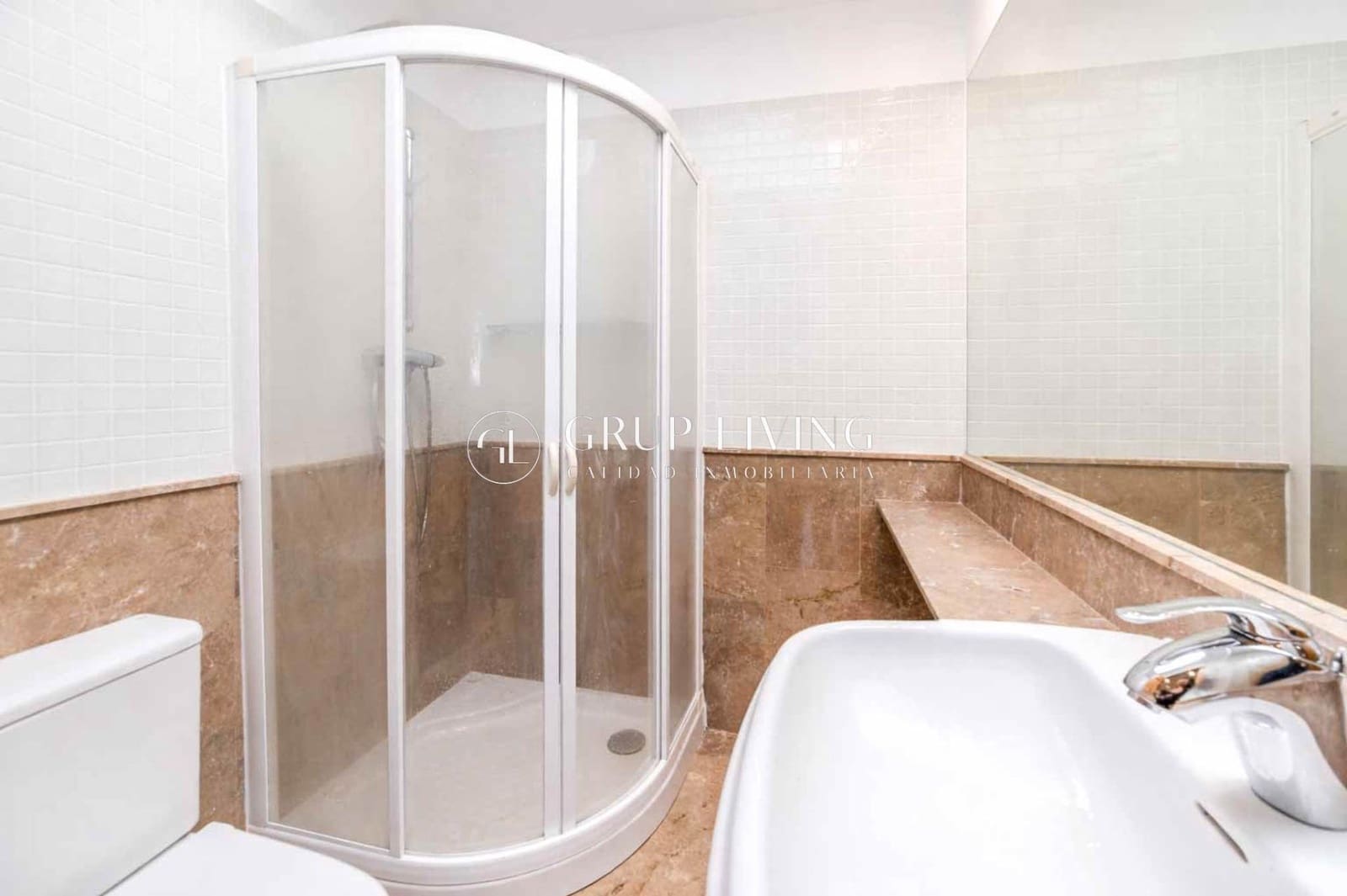 6 soveværelse Villa til salg i Sitges med swimmingpool garage - € 900.000 (Ref: 9780687)