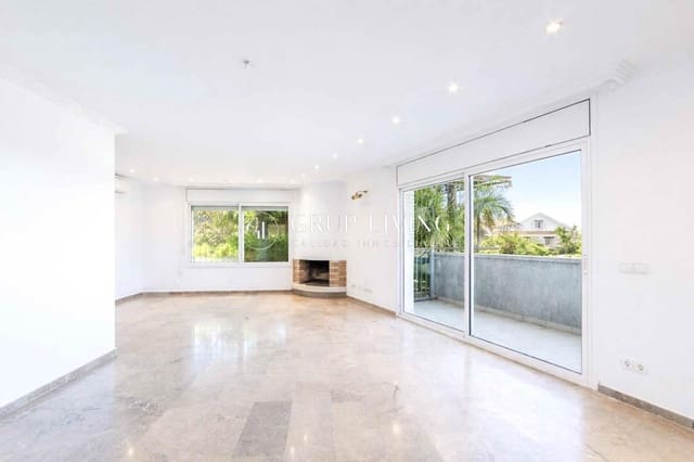 6 slaapkamer Villa te koop in Sitges met zwembad garage - € 900.000 (Ref: 9780687)