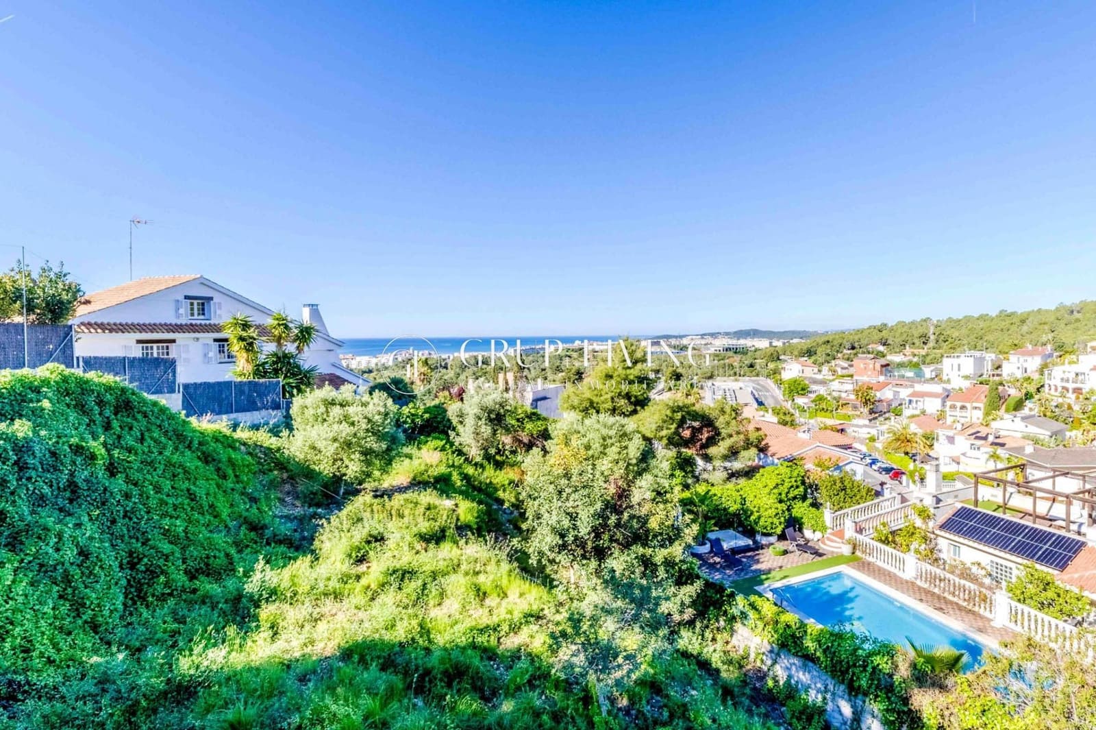 6 soveværelse Villa til salg i Sitges med swimmingpool garage - € 900.000 (Ref: 9780687)