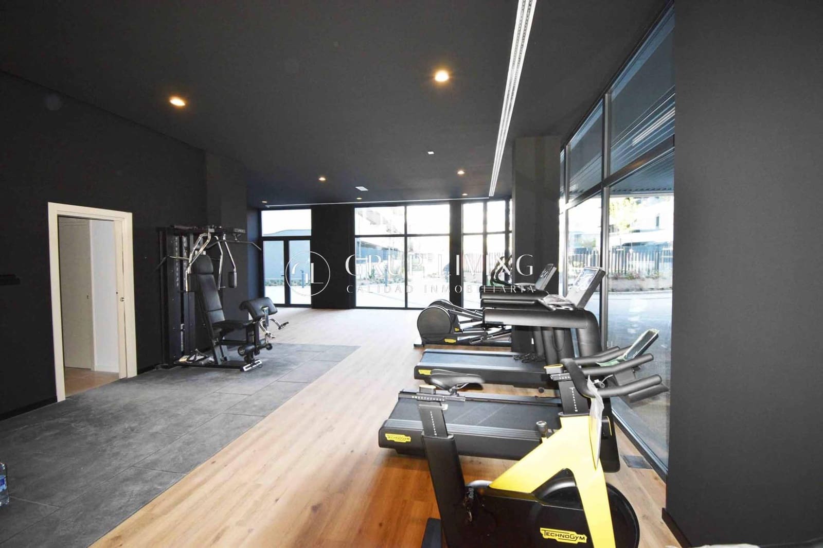 2 bedroom Flat for rent in Sant Pere de Ribes with pool garage - € 1,900 (Ref: 9784970)