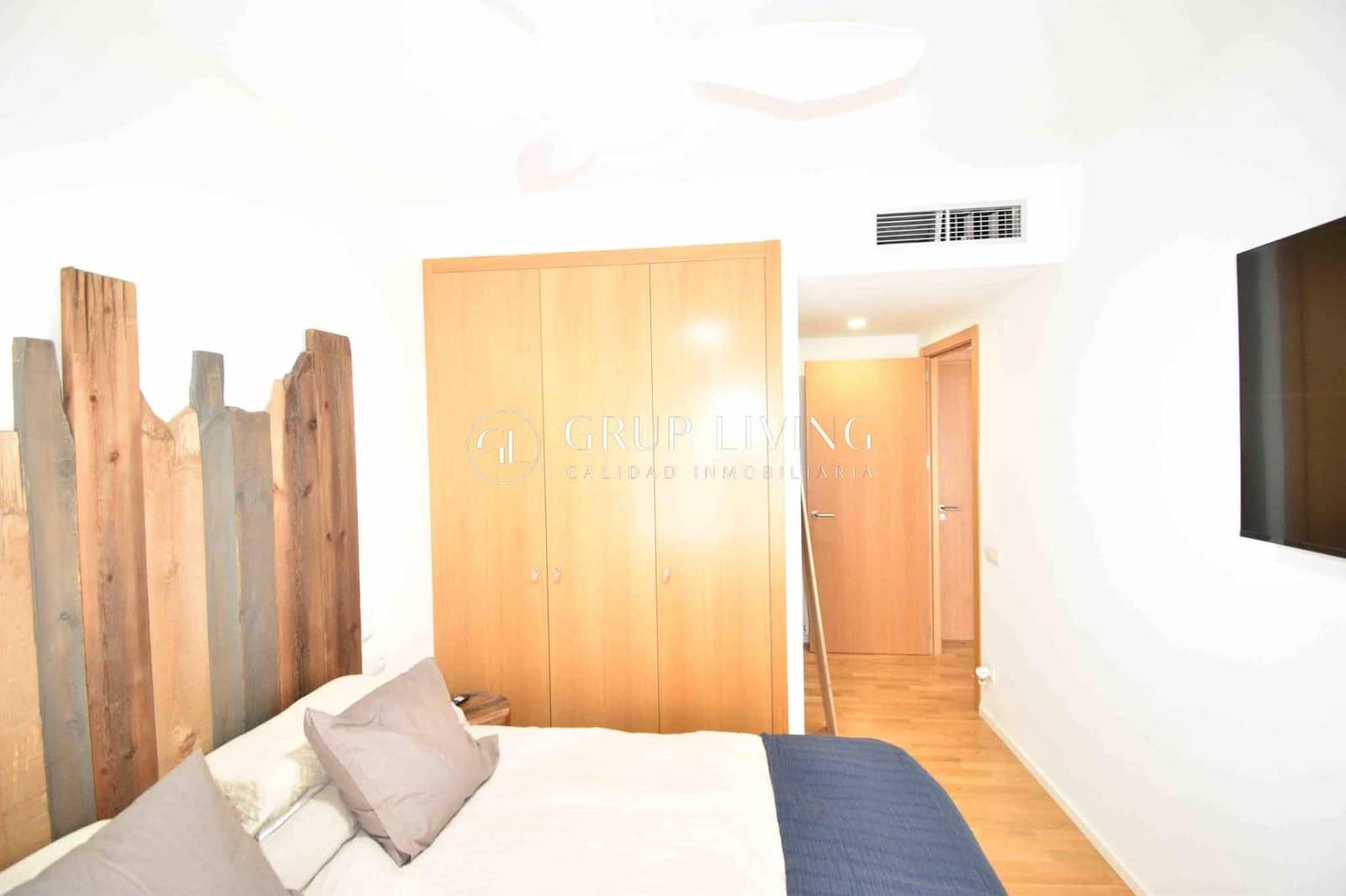 2 sovrum Lägenhet att hyra i Cubelles med pool garage - 2 800 € (Ref: 9788499)