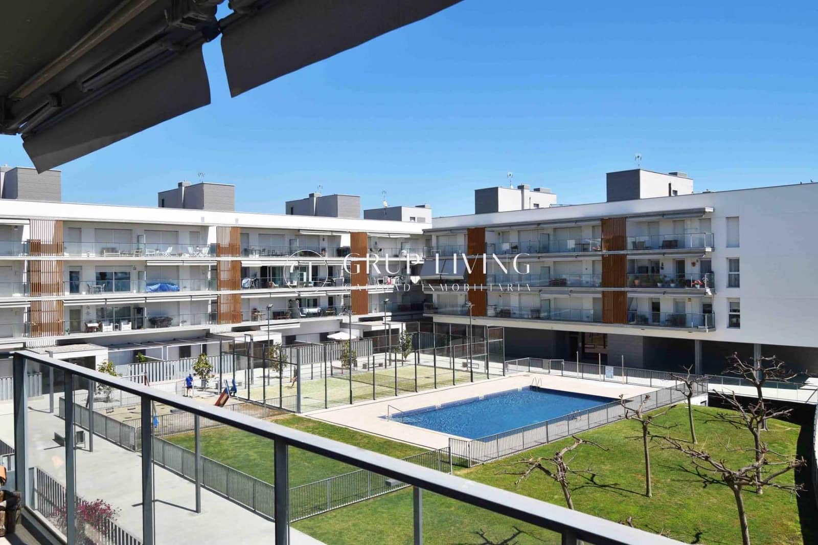 2 sovrum Lägenhet att hyra i Cubelles med pool garage - 2 800 € (Ref: 9788499)