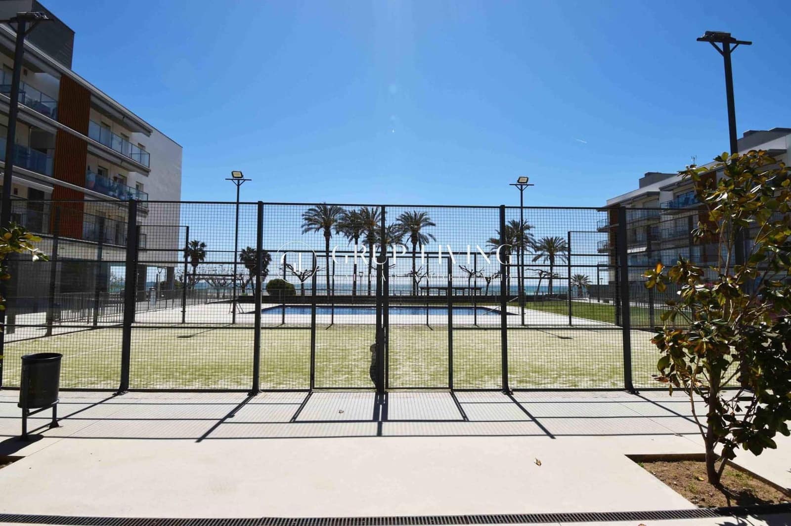 2 sovrum Lägenhet att hyra i Cubelles med pool garage - 2 800 € (Ref: 9788499)