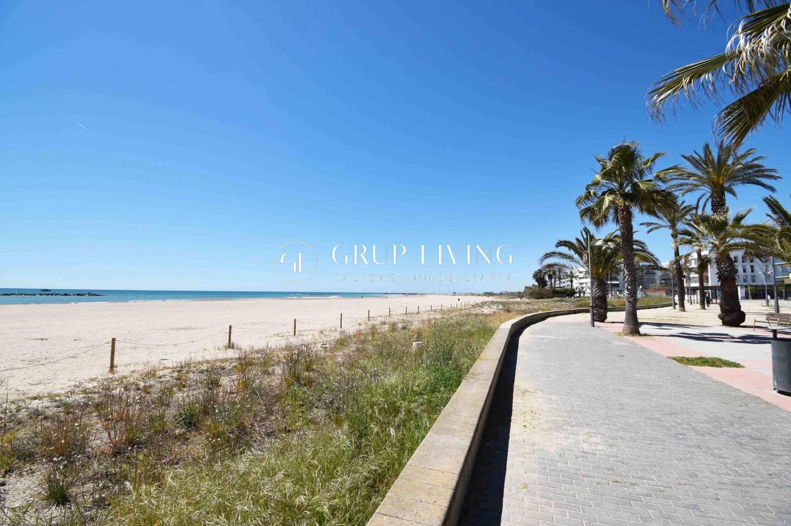 2 sovrum Lägenhet att hyra i Cubelles med pool garage - 2 800 € (Ref: 9788499)