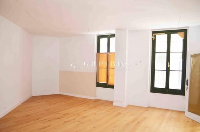 Kommersiell att hyra i Sitges - 950 € (Ref: 9808074)