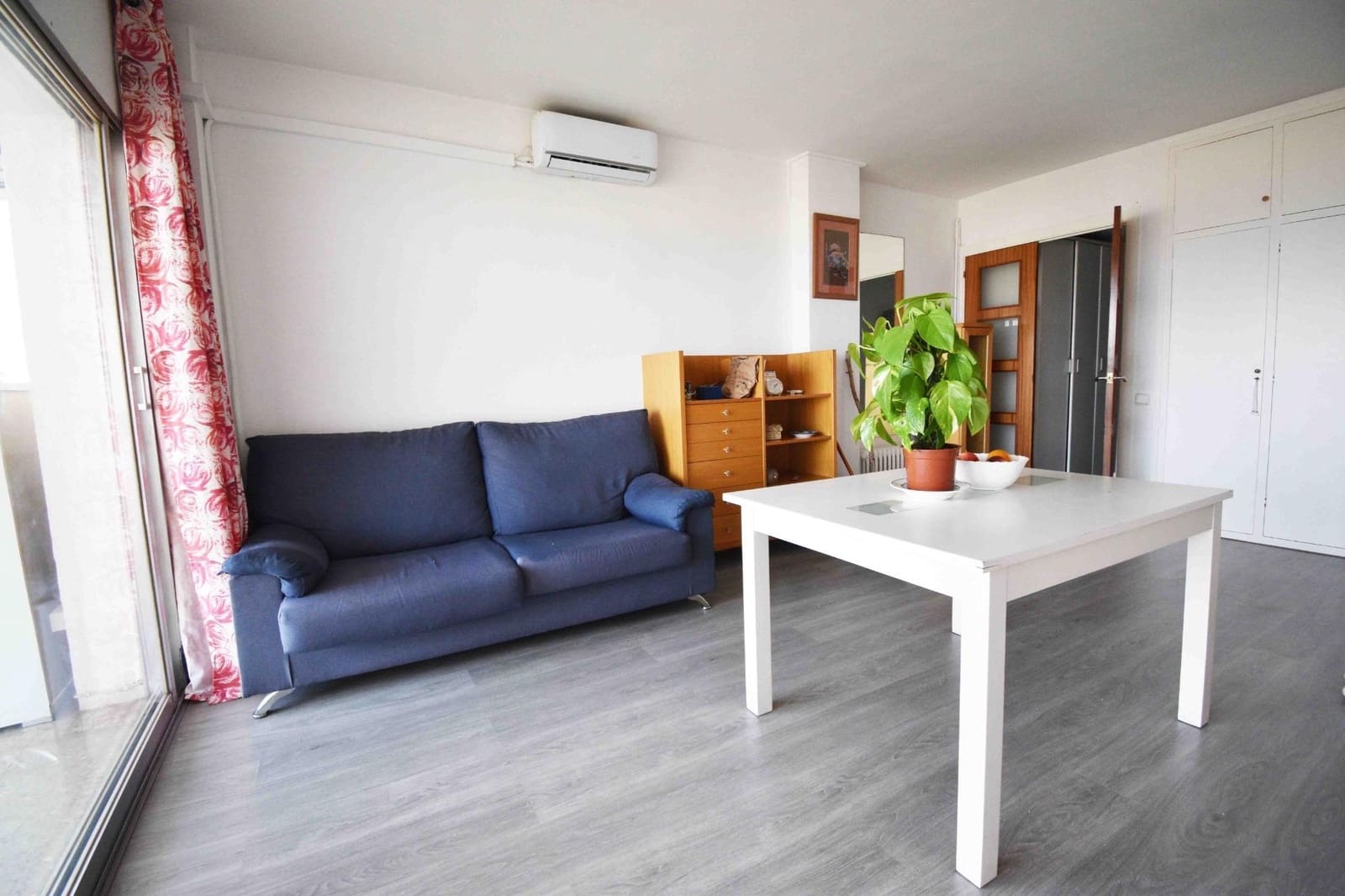 1 soveværelse Lejlighed til salg i Sitges med swimmingpool - € 297.000 (Ref: 9817987)