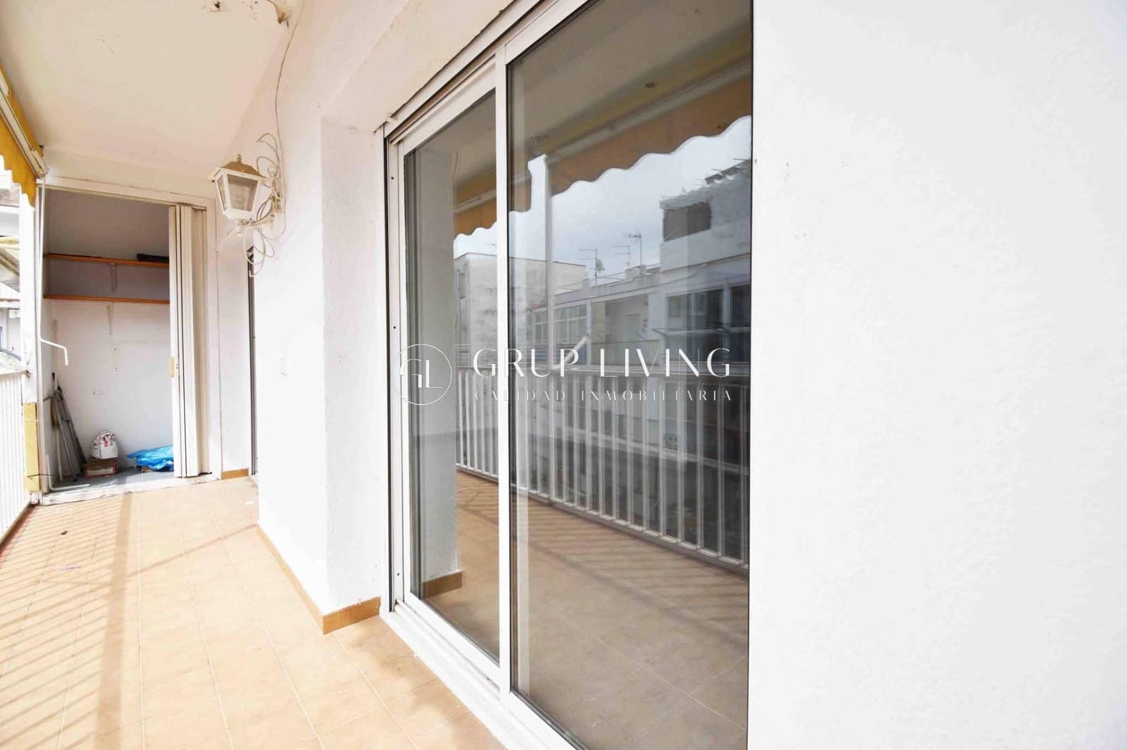 2 slaapkamer Flat te koop in Sitges - € 295.000 (Ref: 9825373)