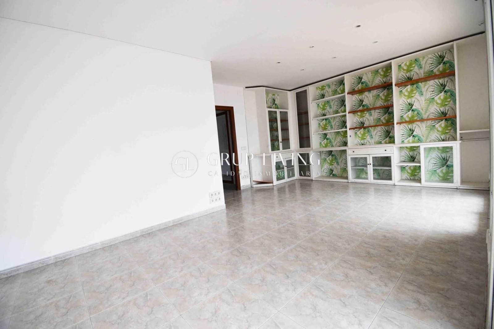 2 slaapkamer Flat te koop in Sitges - € 295.000 (Ref: 9825373)