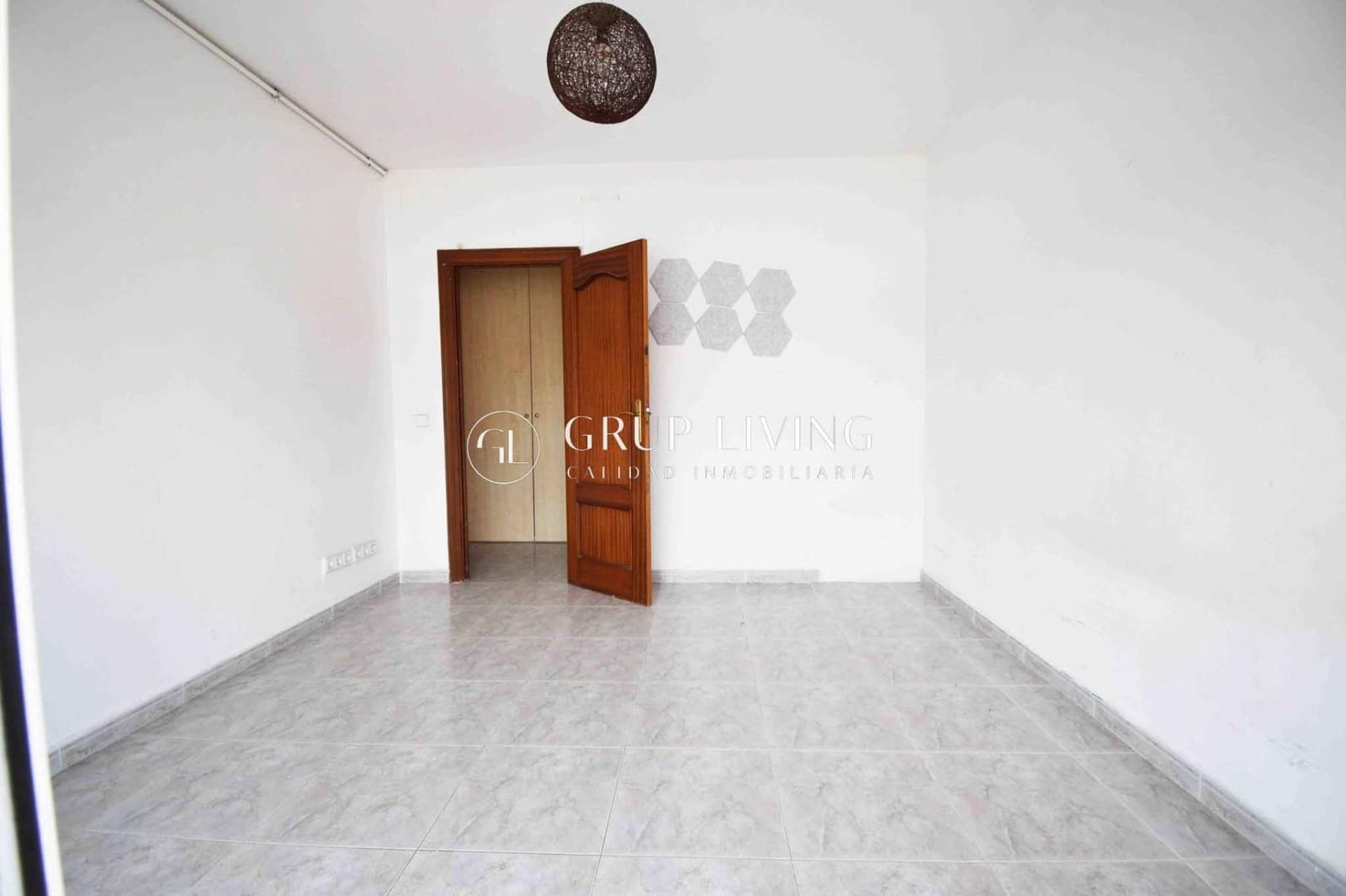 2 slaapkamer Flat te koop in Sitges - € 295.000 (Ref: 9825373)