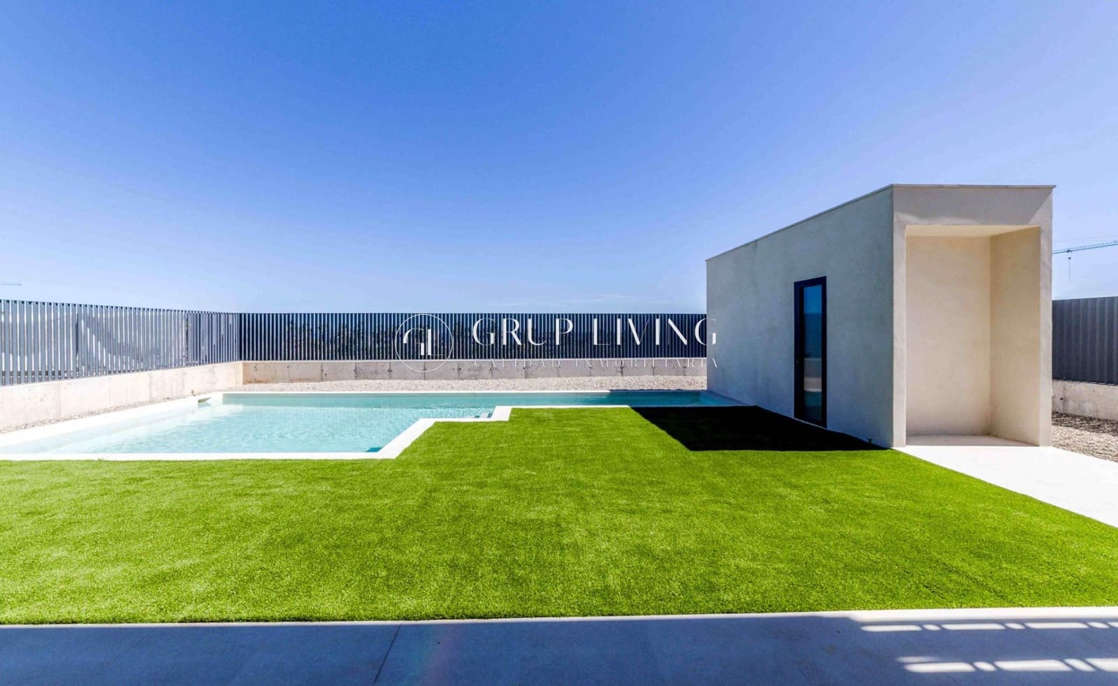 6 bedroom Villa for sale in Sitges with pool garage - € 2,600,000 (Ref: 9825376)