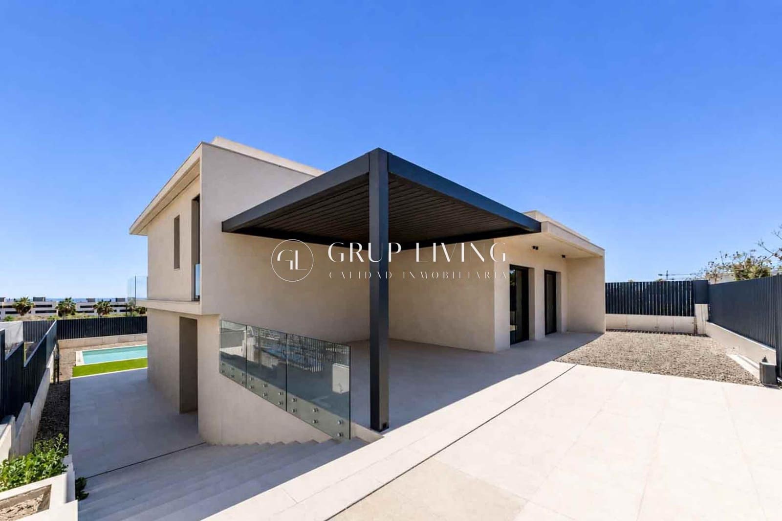 6 bedroom Villa for sale in Sitges with pool garage - € 2,600,000 (Ref: 9825376)