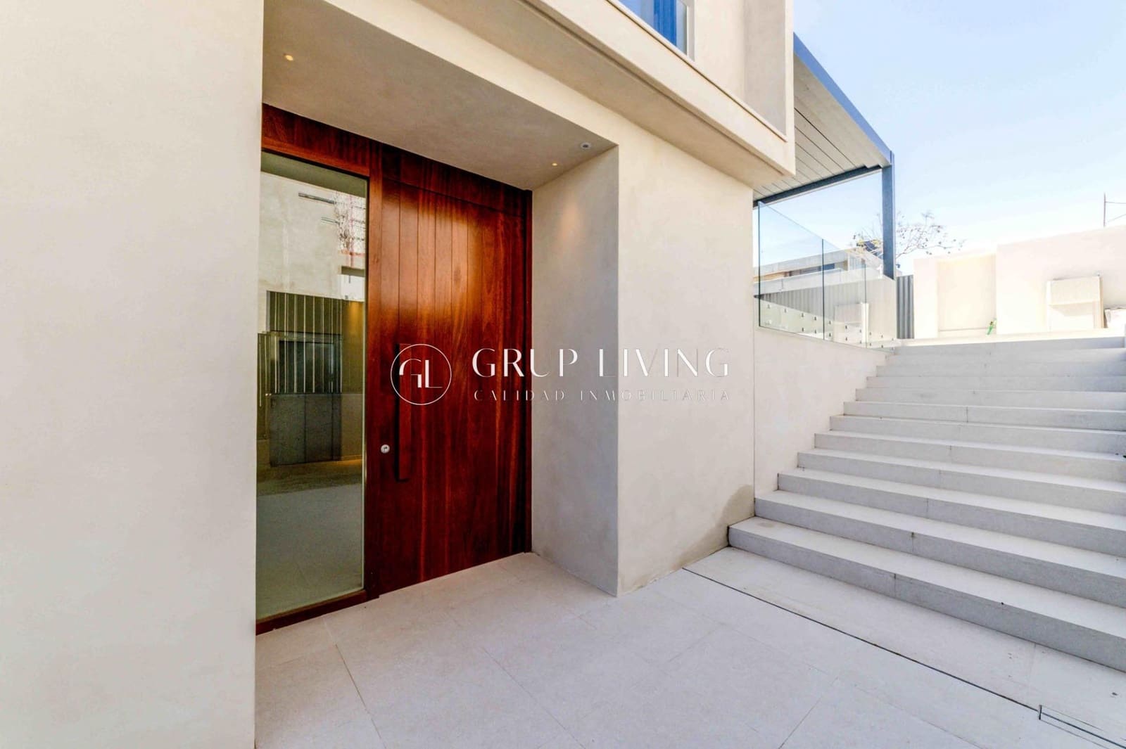 6 bedroom Villa for sale in Sitges with pool garage - € 2,600,000 (Ref: 9825376)