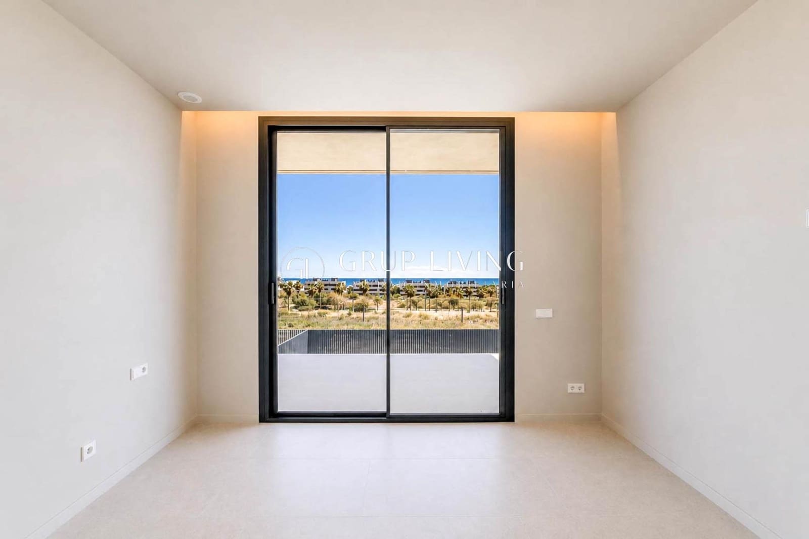 6 bedroom Villa for sale in Sitges with pool garage - € 2,600,000 (Ref: 9825376)