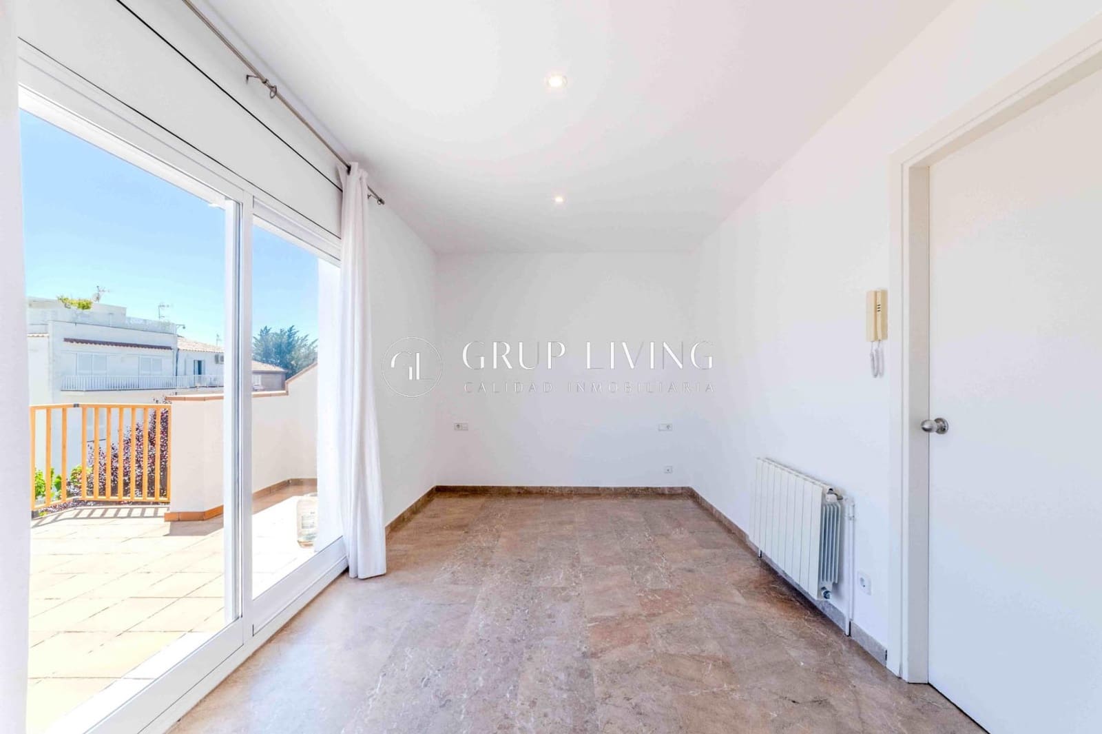 3 bedroom Semi-detached Villa for sale in Sitges with garage - € 1,250,000 (Ref: 9831630)