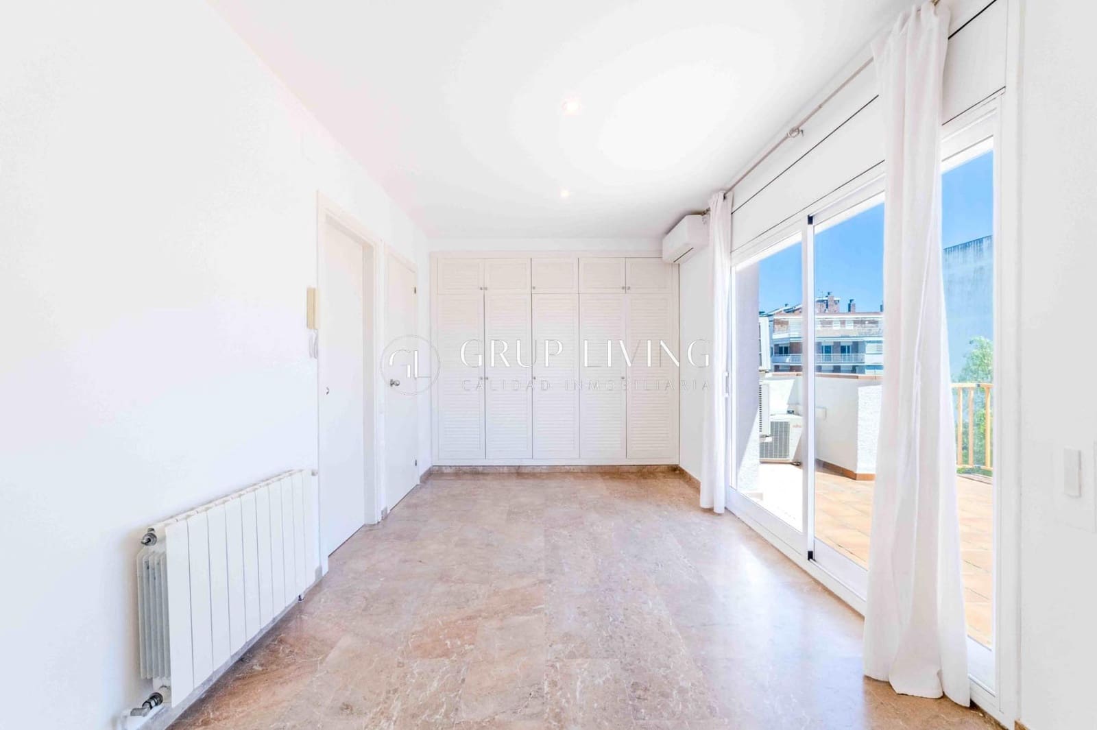 3 bedroom Semi-detached Villa for sale in Sitges with garage - € 1,250,000 (Ref: 9831630)