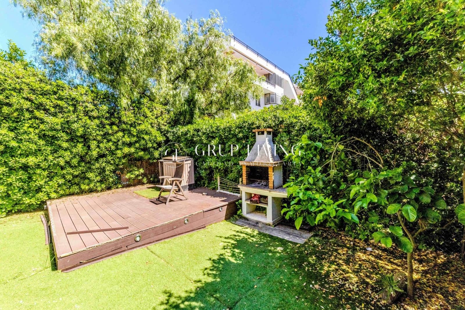 3 bedroom Semi-detached Villa for sale in Sitges with garage - € 1,250,000 (Ref: 9831630)