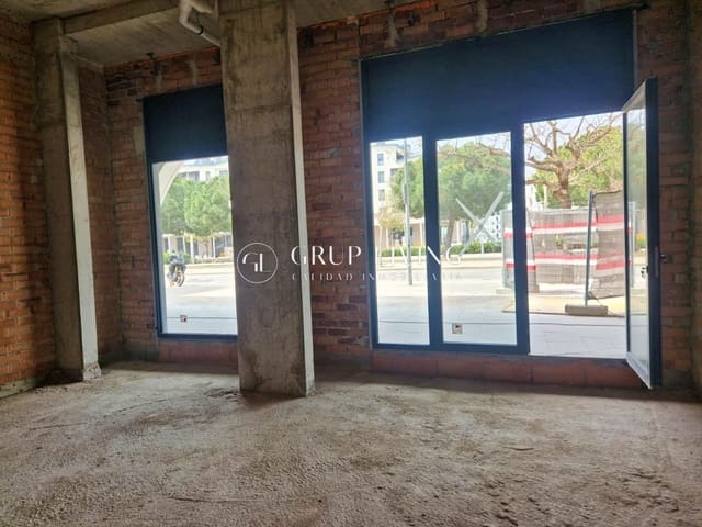 Commercial for rent in Sant Pere de Ribes - € 1,700 (Ref: 9836420)