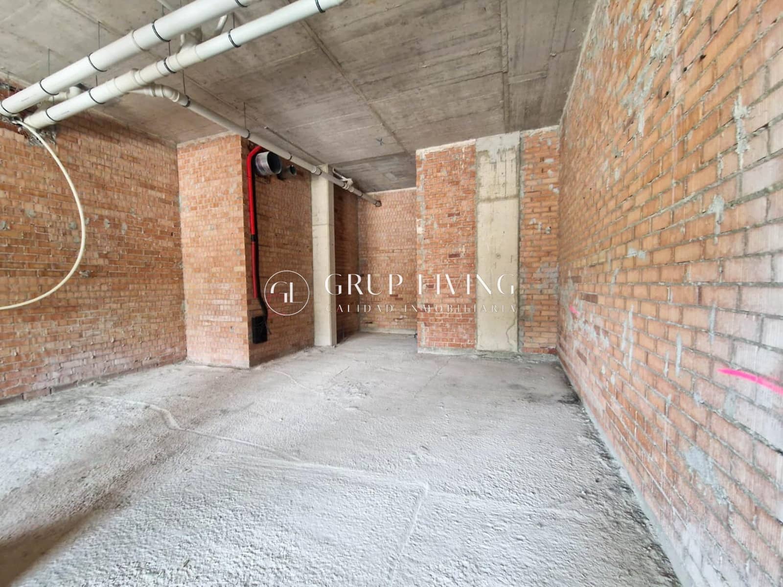 Commercial for rent in Sant Pere de Ribes - € 1,700 (Ref: 9836420)