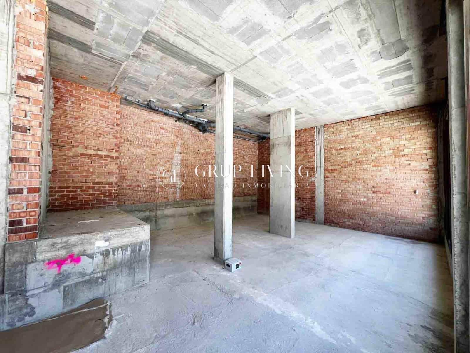 Commercial for rent in Cubelles - € 1,100 (Ref: 9836422)