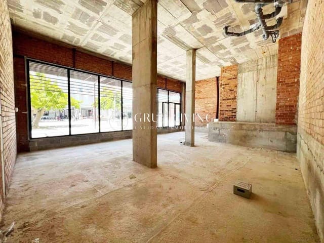 Commercial for rent in Cubelles - € 1,100 (Ref: 9836422)
