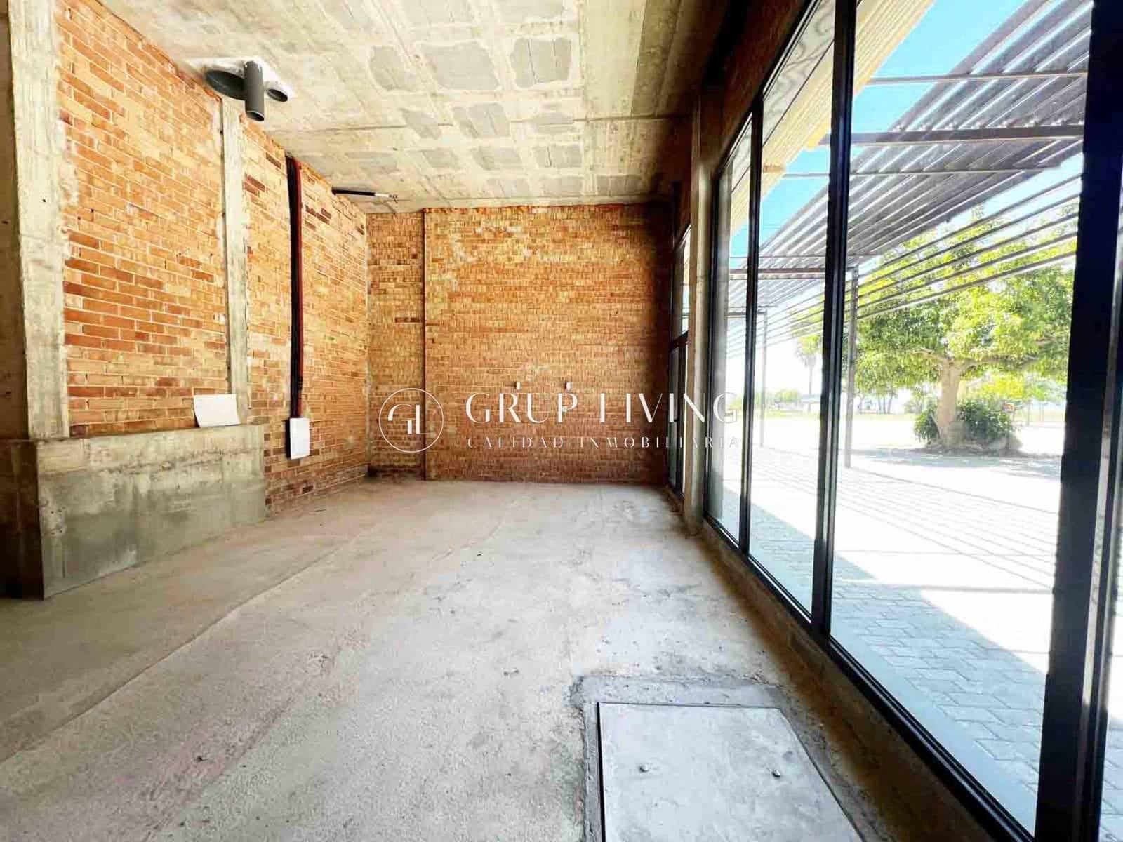 Commercial for rent in Cubelles - € 850 (Ref: 9836423)