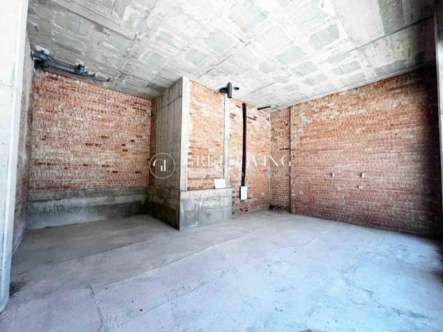 Commercial for rent in Cubelles - € 850 (Ref: 9836423)
