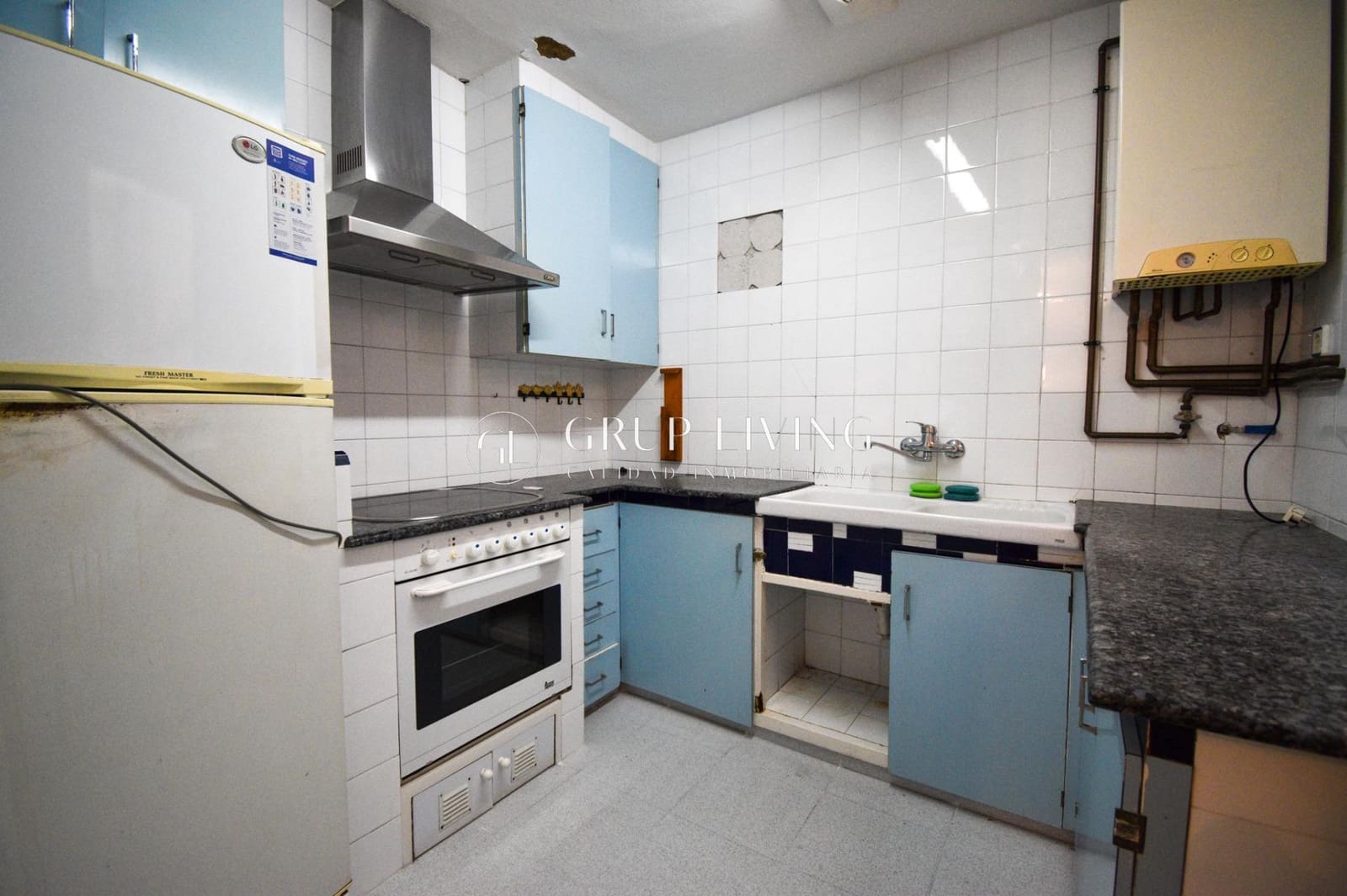 3 bedroom Flat for sale in Sitges - € 395,000 (Ref: 9839359)