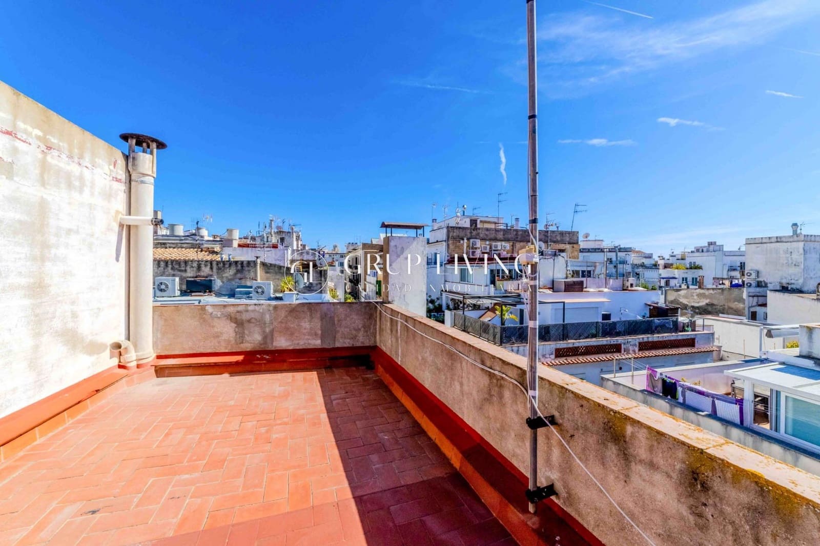 2 bedroom Flat for sale in Sitges - € 380,000 (Ref: 9839360)