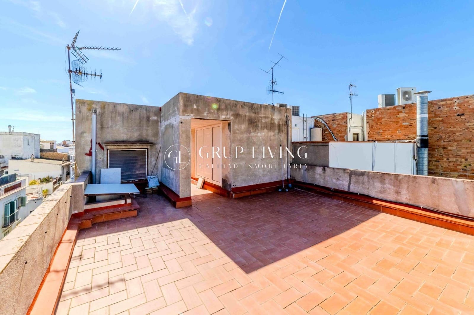 2 bedroom Flat for sale in Sitges - € 380,000 (Ref: 9839360)