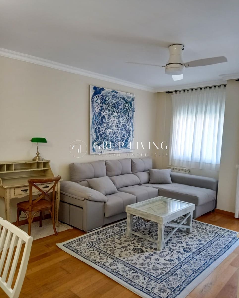 3 bedroom Flat for rent in Sitges with pool garage - € 1,525 (Ref: 9851878)