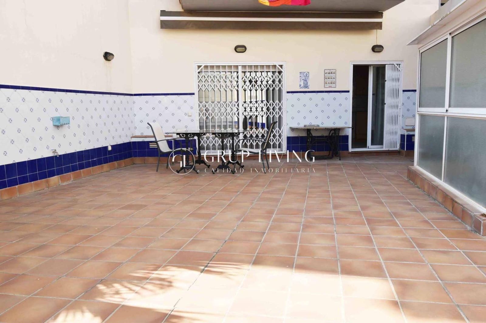 2 bedroom Flat for rent in Sitges - € 2,500 (Ref: 9851879)