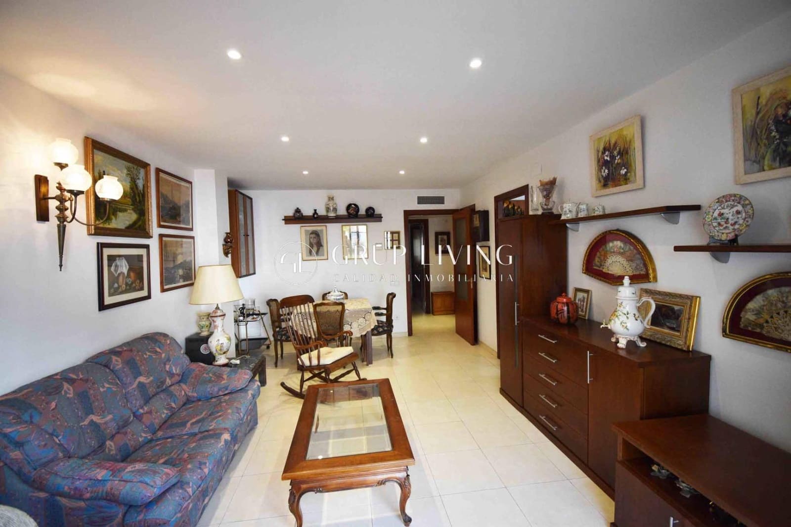 2 bedroom Flat for rent in Sitges - € 2,500 (Ref: 9851879)