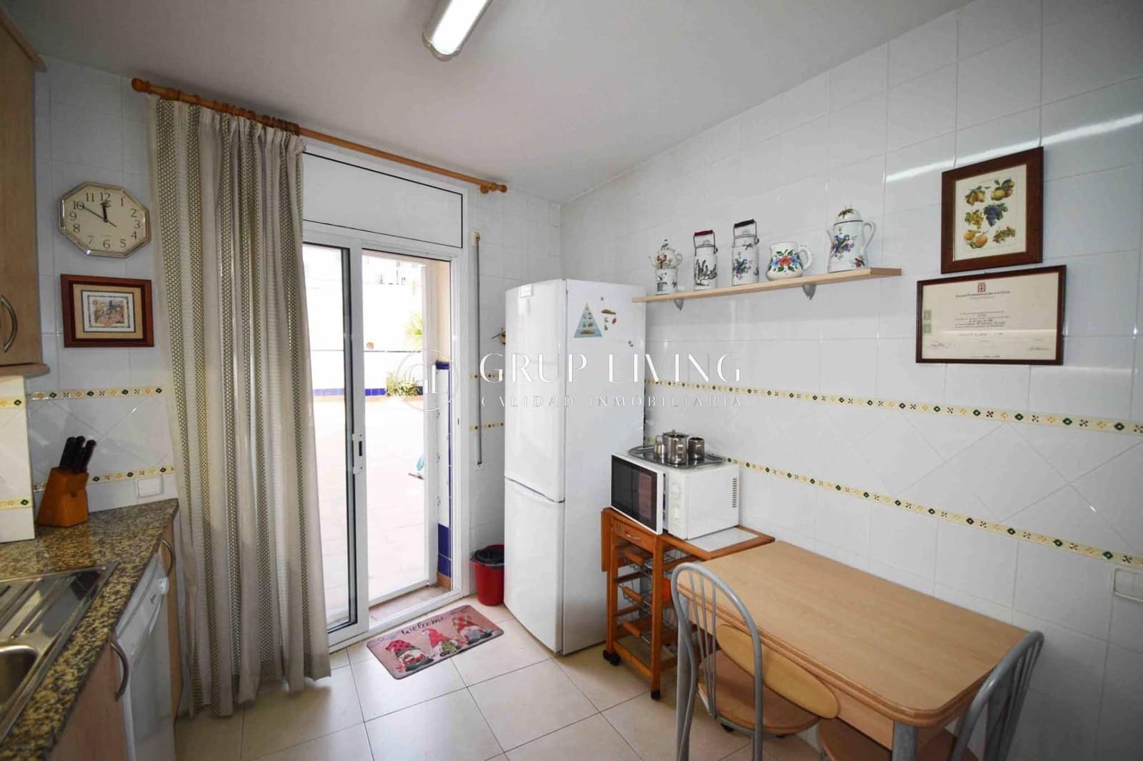 2 bedroom Flat for rent in Sitges - € 2,500 (Ref: 9851879)