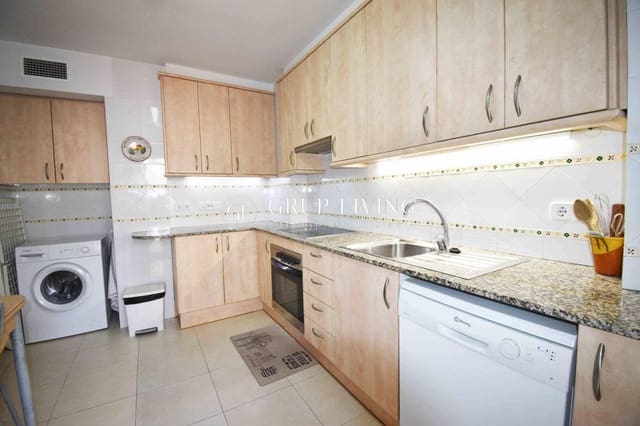 2 slaapkamer Flat te huur in Sitges - € 2.500 (Ref: 9851879)