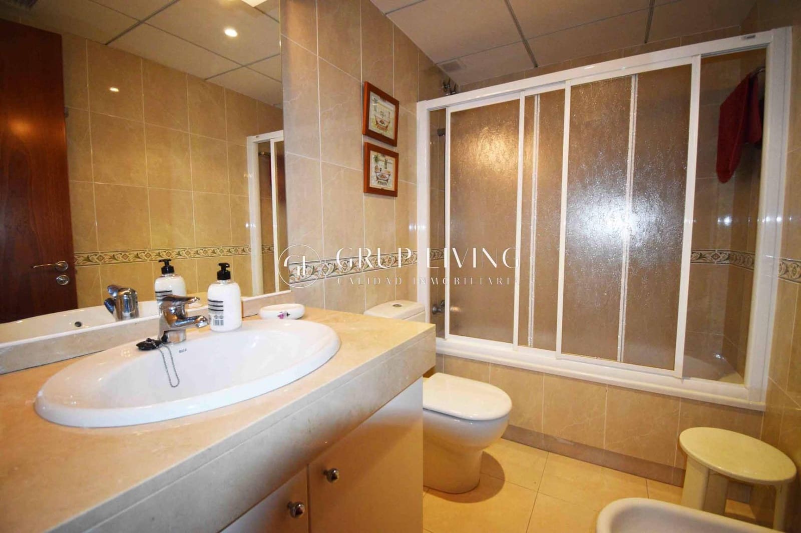 2 bedroom Flat for rent in Sitges - € 2,500 (Ref: 9851879)