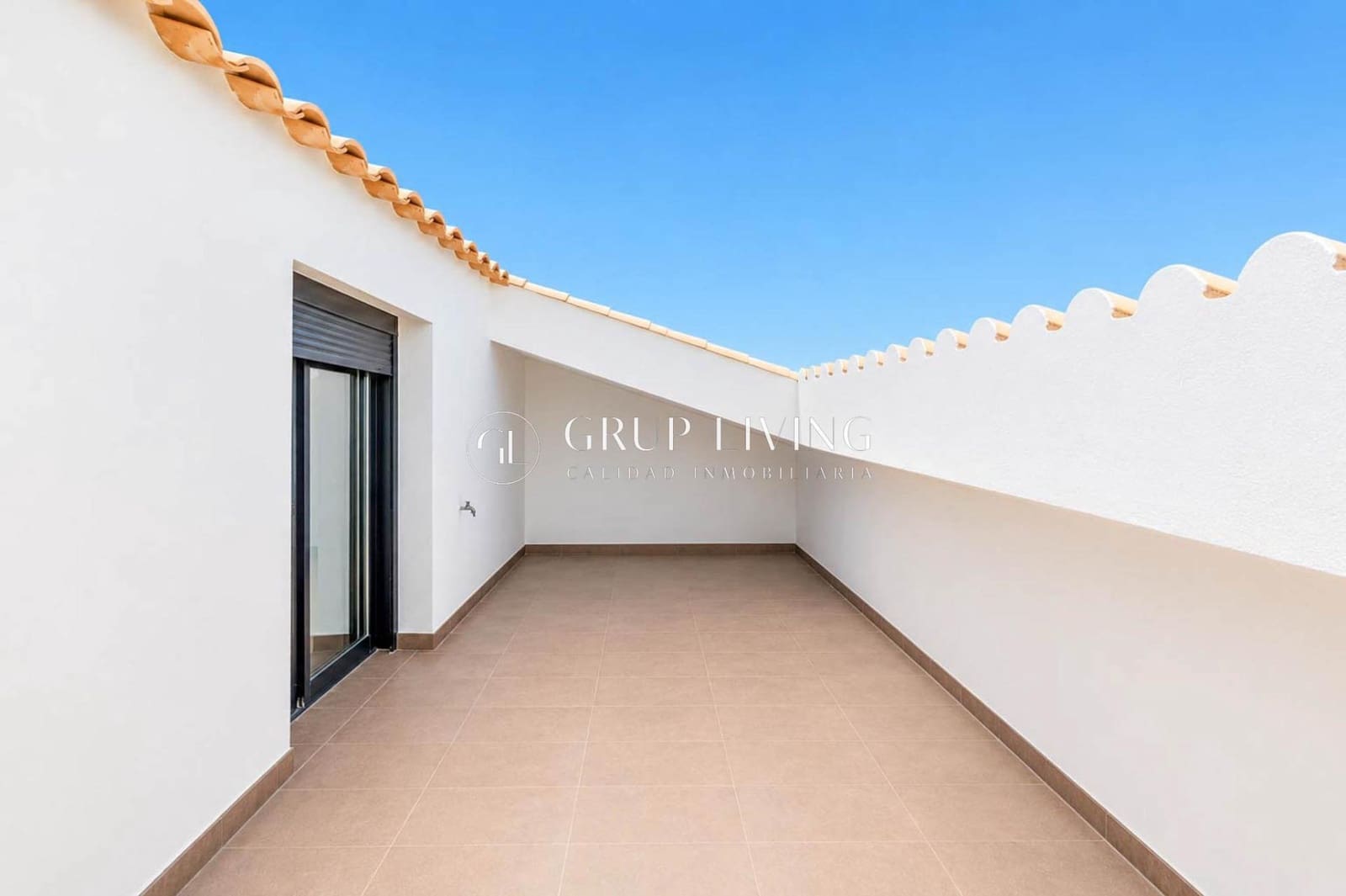 4 slaapkamer Villa te koop in Sant Pere de Ribes met zwembad garage - € 1.250.000 (Ref: 9855563)