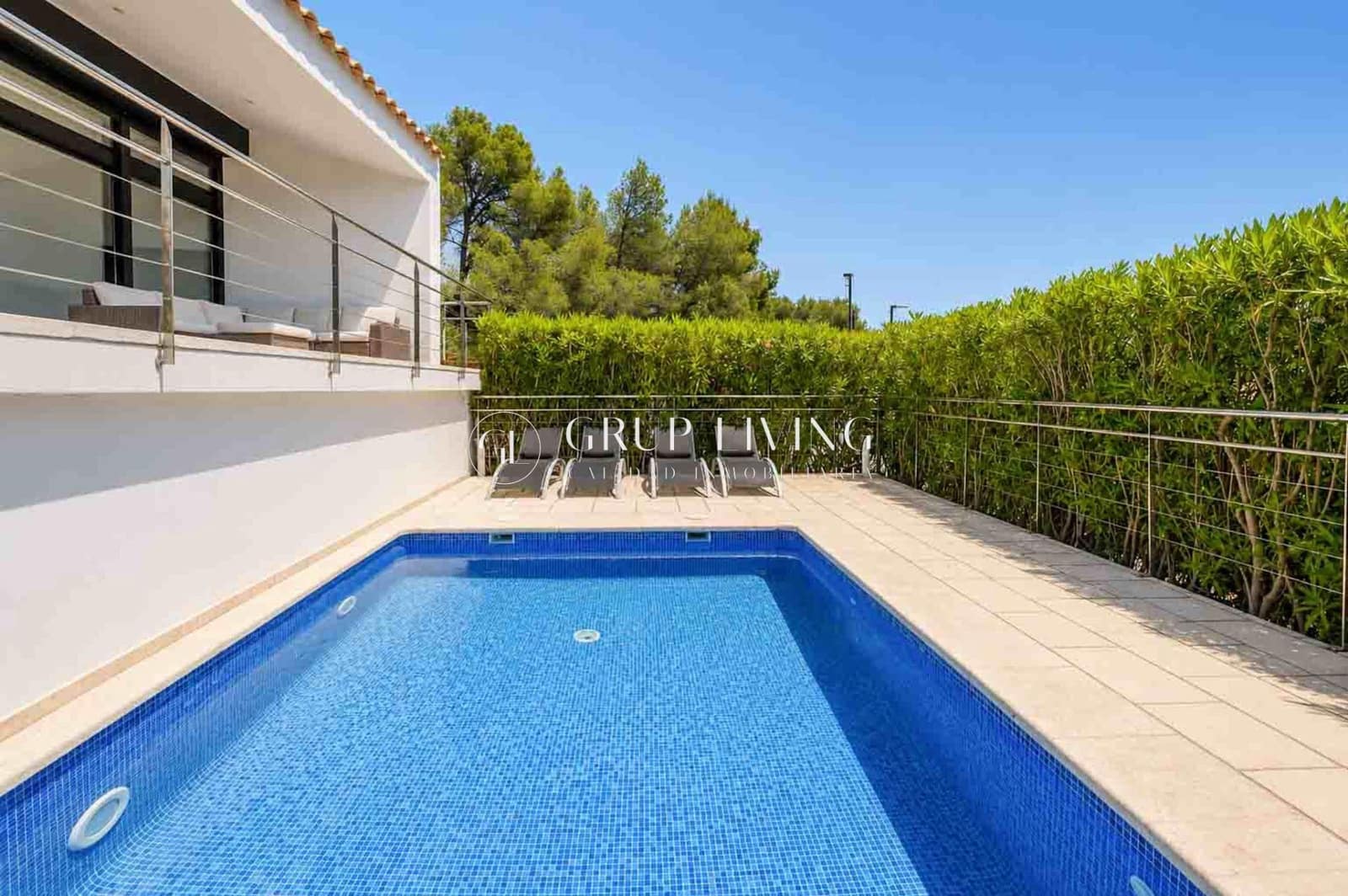 4 slaapkamer Villa te koop in Sant Pere de Ribes met zwembad garage - € 1.250.000 (Ref: 9855563)