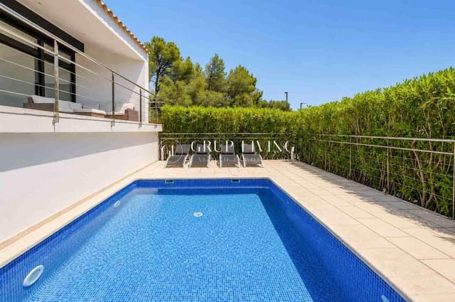 4 slaapkamer Villa te koop in Sant Pere de Ribes met zwembad garage - € 1.250.000 (Ref: 9855563)
