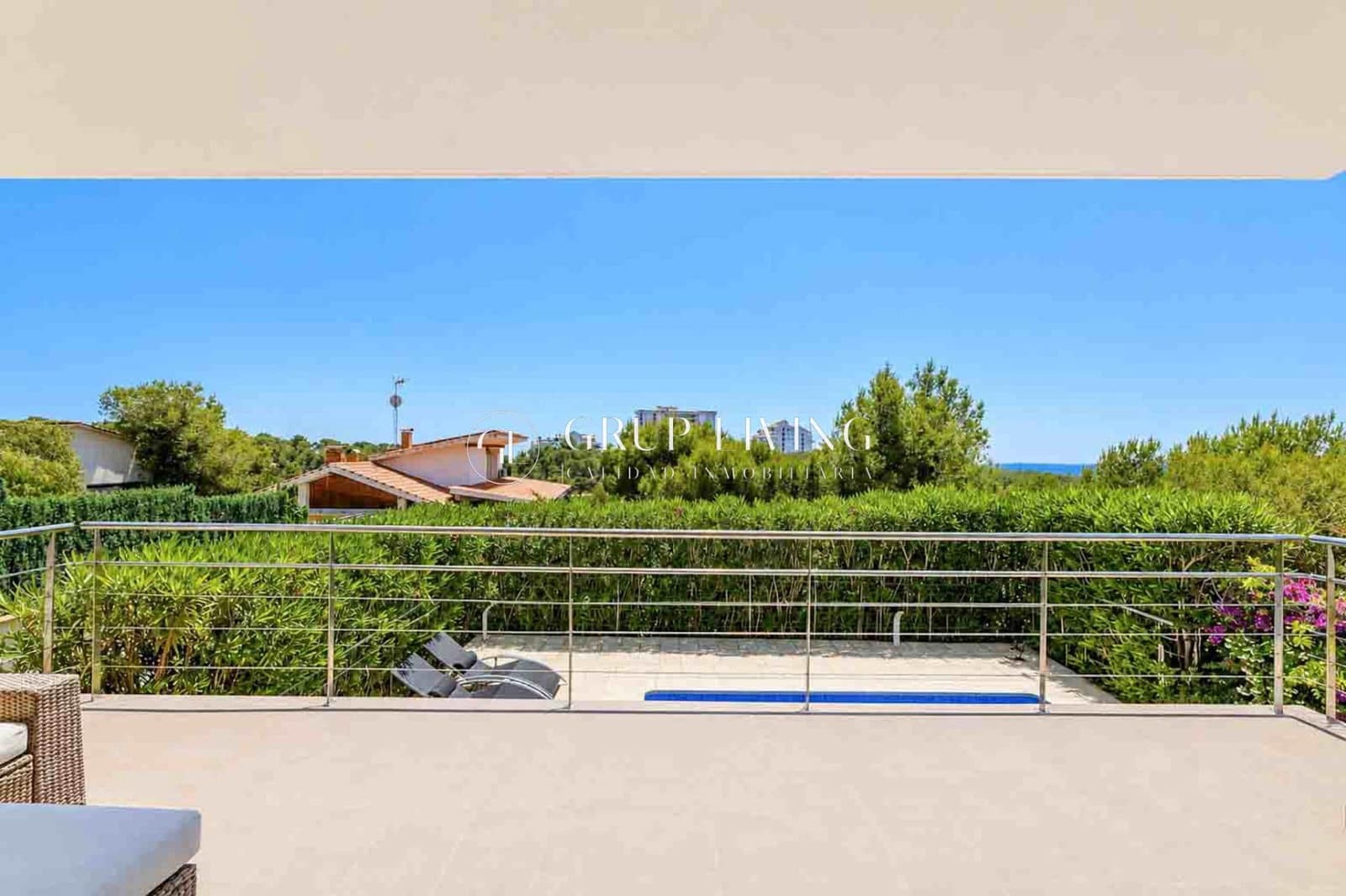 4 slaapkamer Villa te koop in Sant Pere de Ribes met zwembad garage - € 1.250.000 (Ref: 9855563)