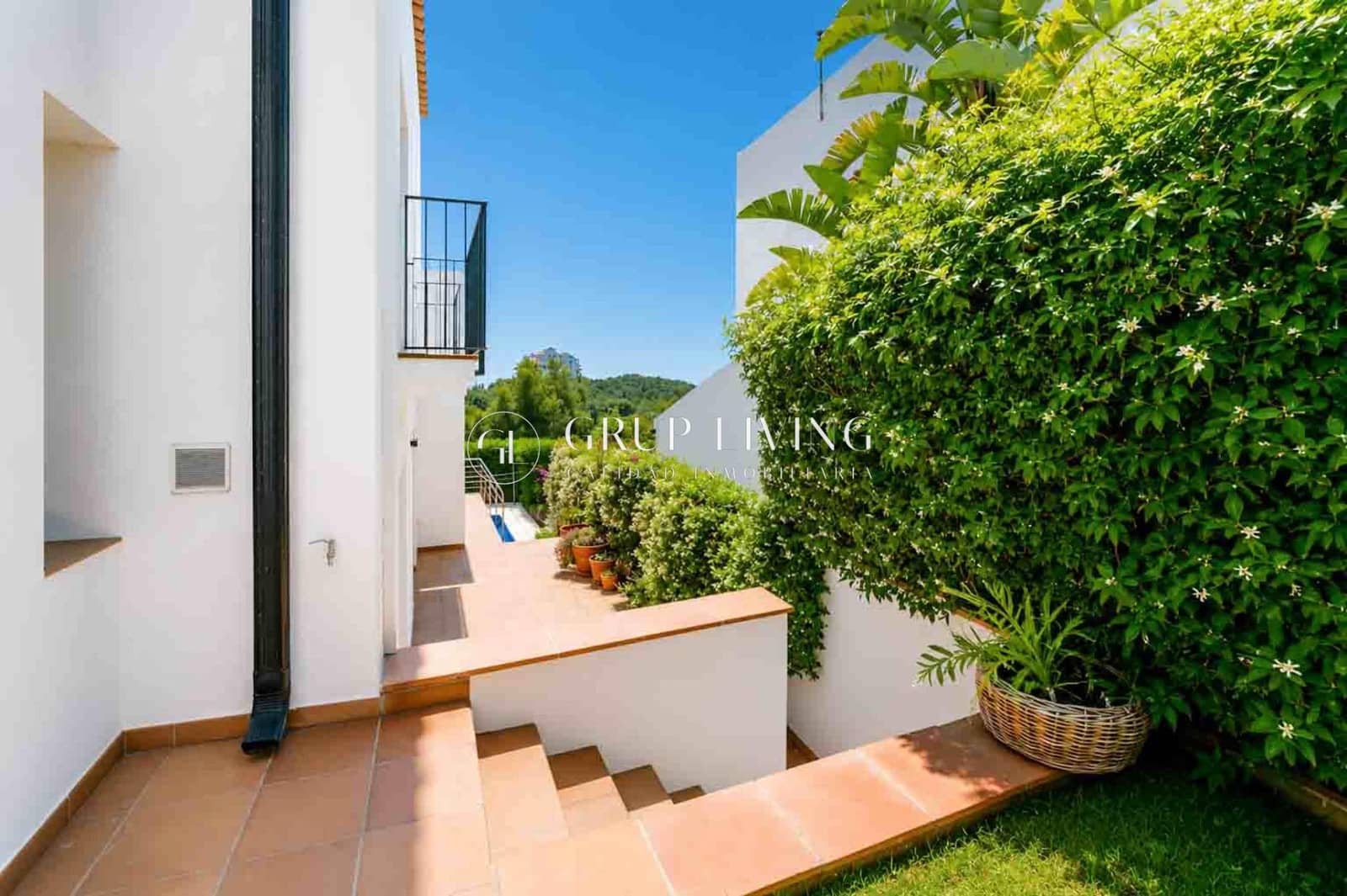 4 slaapkamer Villa te koop in Sant Pere de Ribes met zwembad garage - € 1.250.000 (Ref: 9855563)