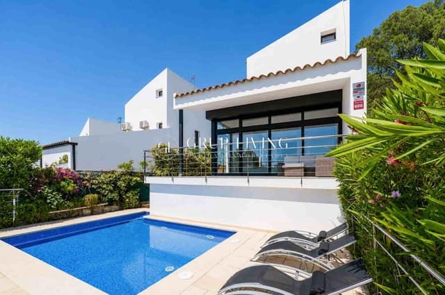 4 slaapkamer Villa te koop in Sant Pere de Ribes met zwembad garage - € 1.250.000 (Ref: 9855563)