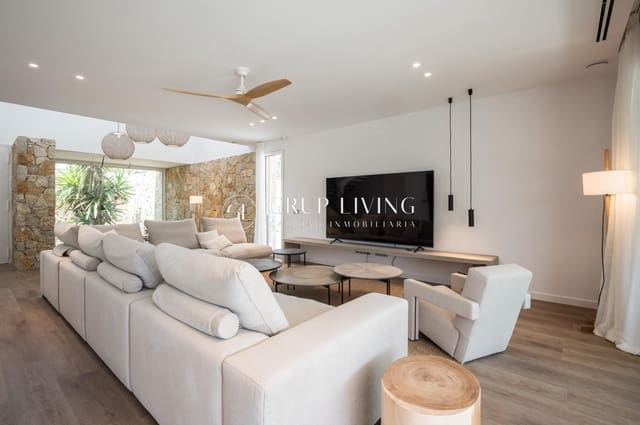 5 soverom Villa til salgs i Sitges med svømmebasseng garasje - € 2 550 000 (Ref: 9865304)