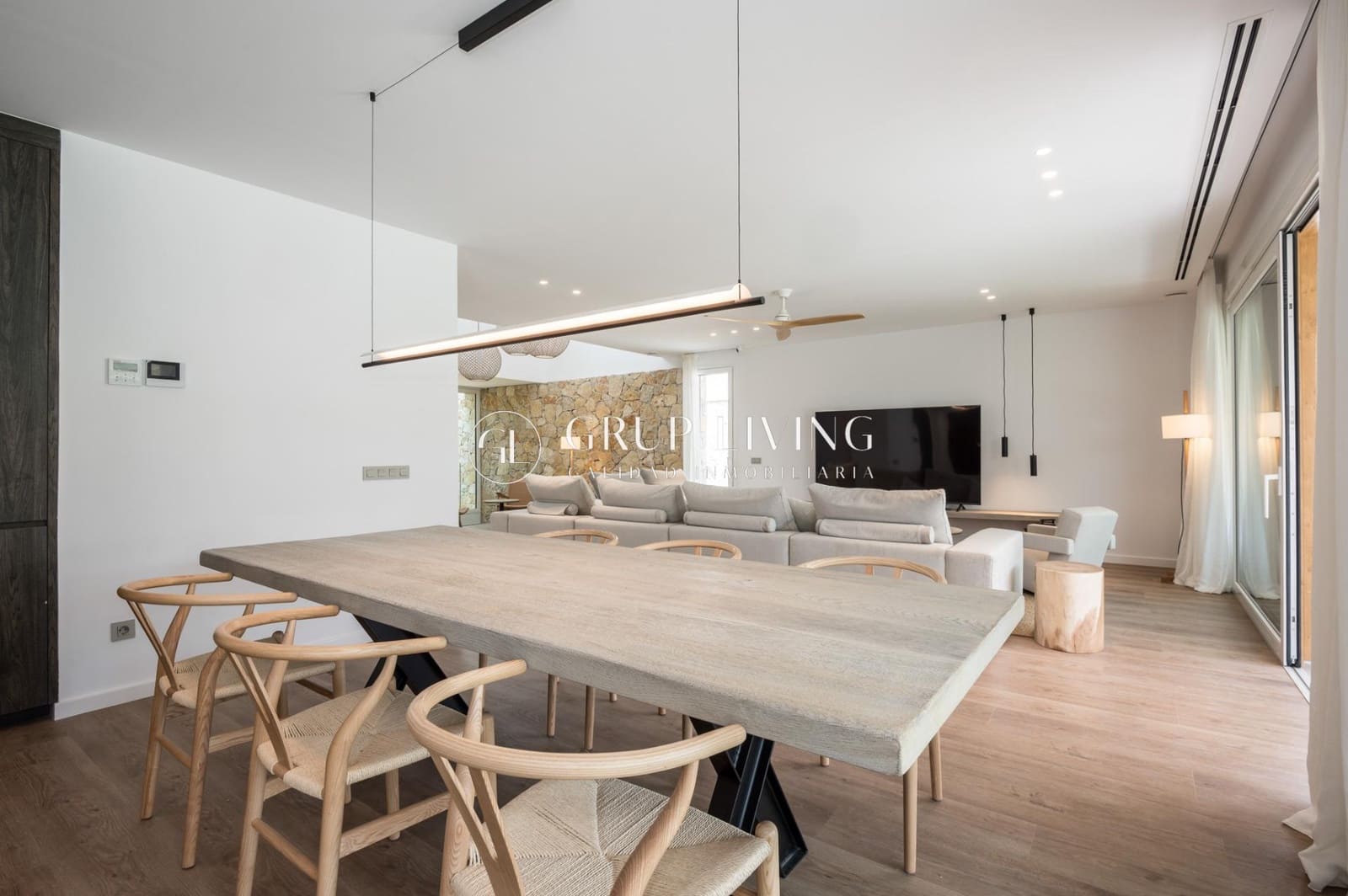 5 soverom Villa til salgs i Sitges med svømmebasseng garasje - € 2 550 000 (Ref: 9865304)