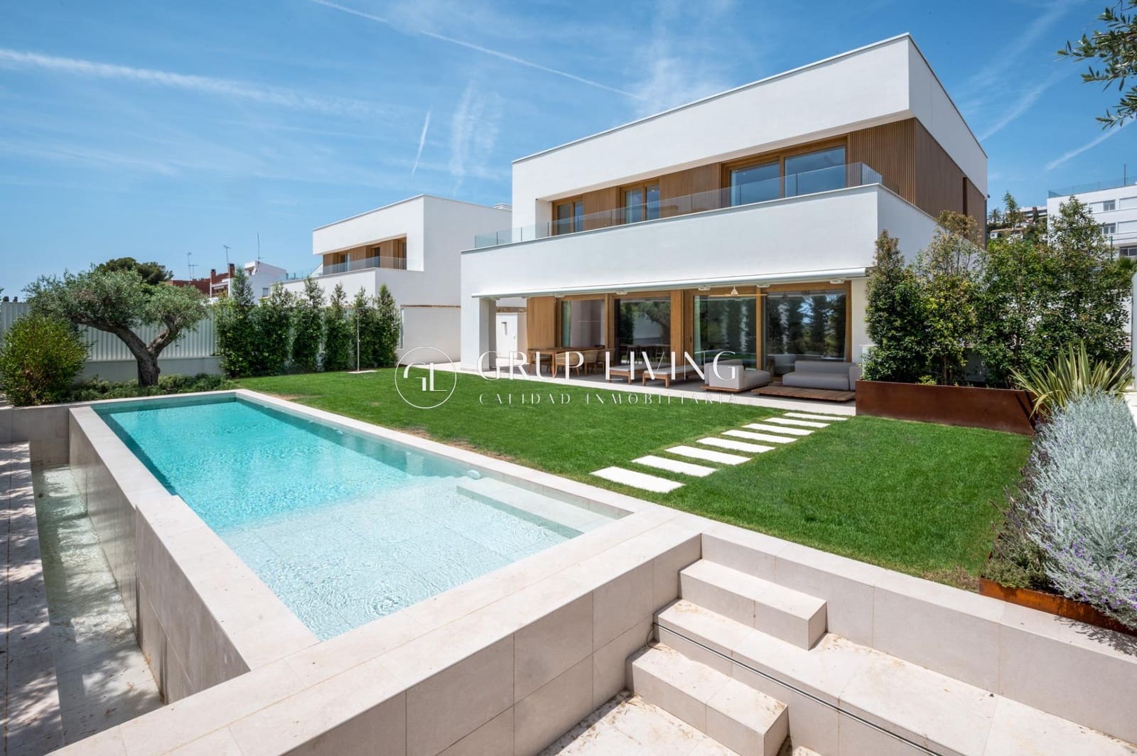 5 soverom Villa til salgs i Sitges med svømmebasseng garasje - € 2 550 000 (Ref: 9865304)
