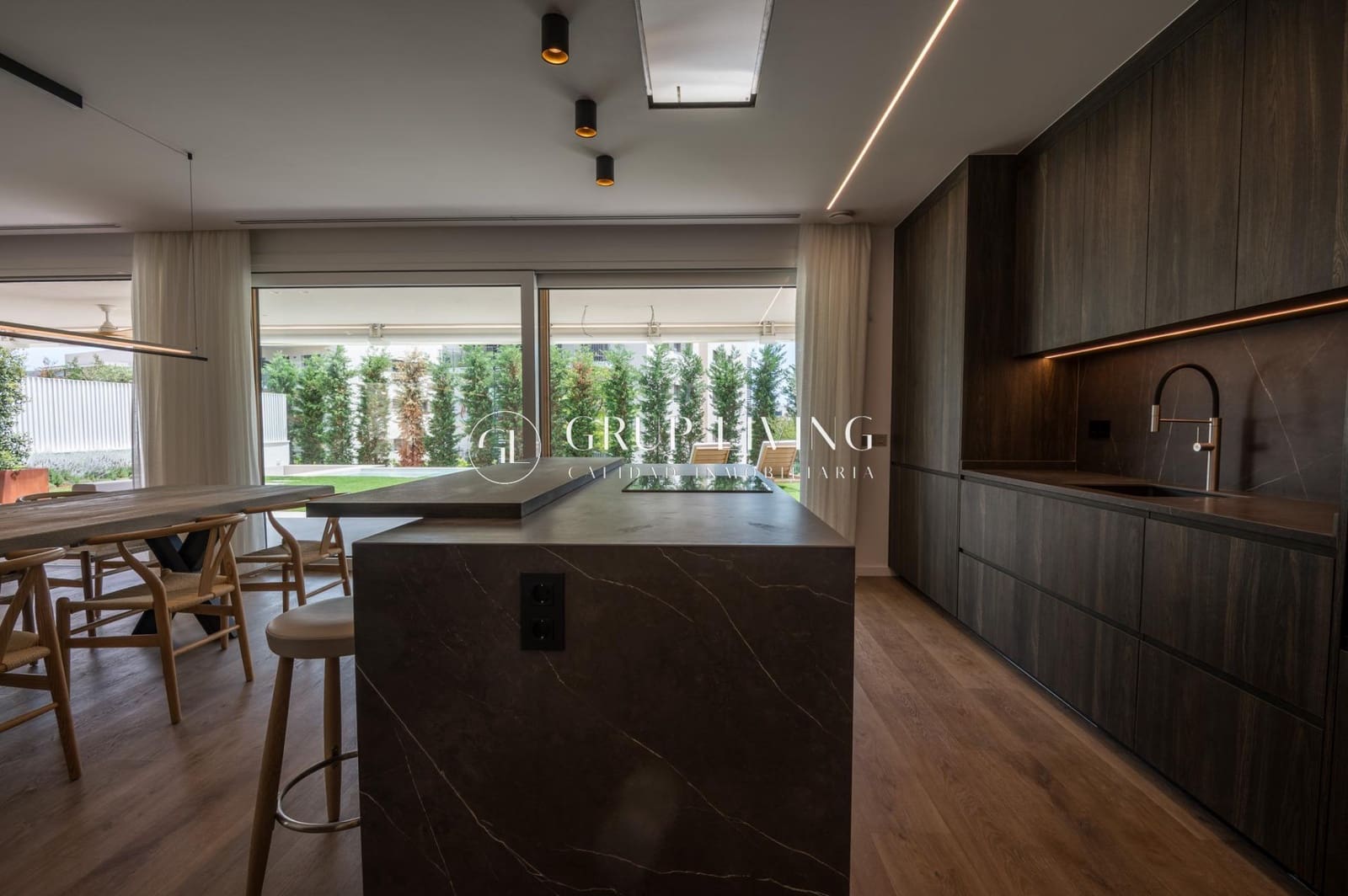 5 soverom Villa til salgs i Sitges med svømmebasseng garasje - € 2 550 000 (Ref: 9865304)