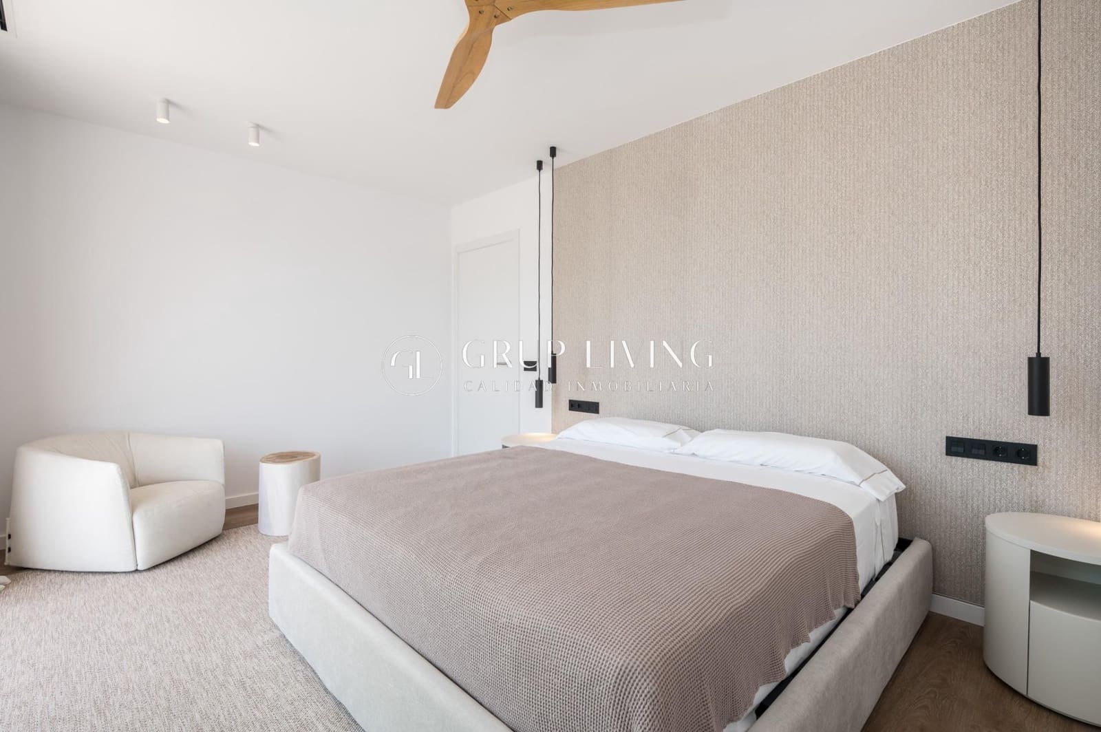 5 soverom Villa til salgs i Sitges med svømmebasseng garasje - € 2 550 000 (Ref: 9865304)