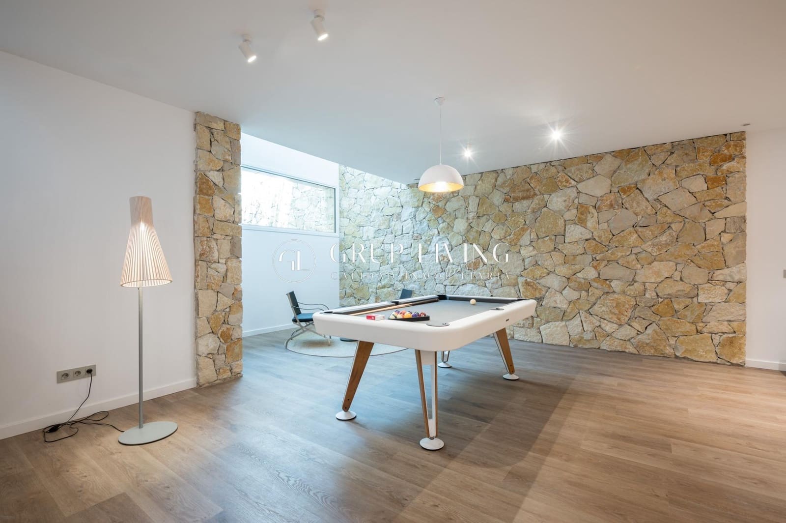 5 soverom Villa til salgs i Sitges med svømmebasseng garasje - € 2 550 000 (Ref: 9865304)