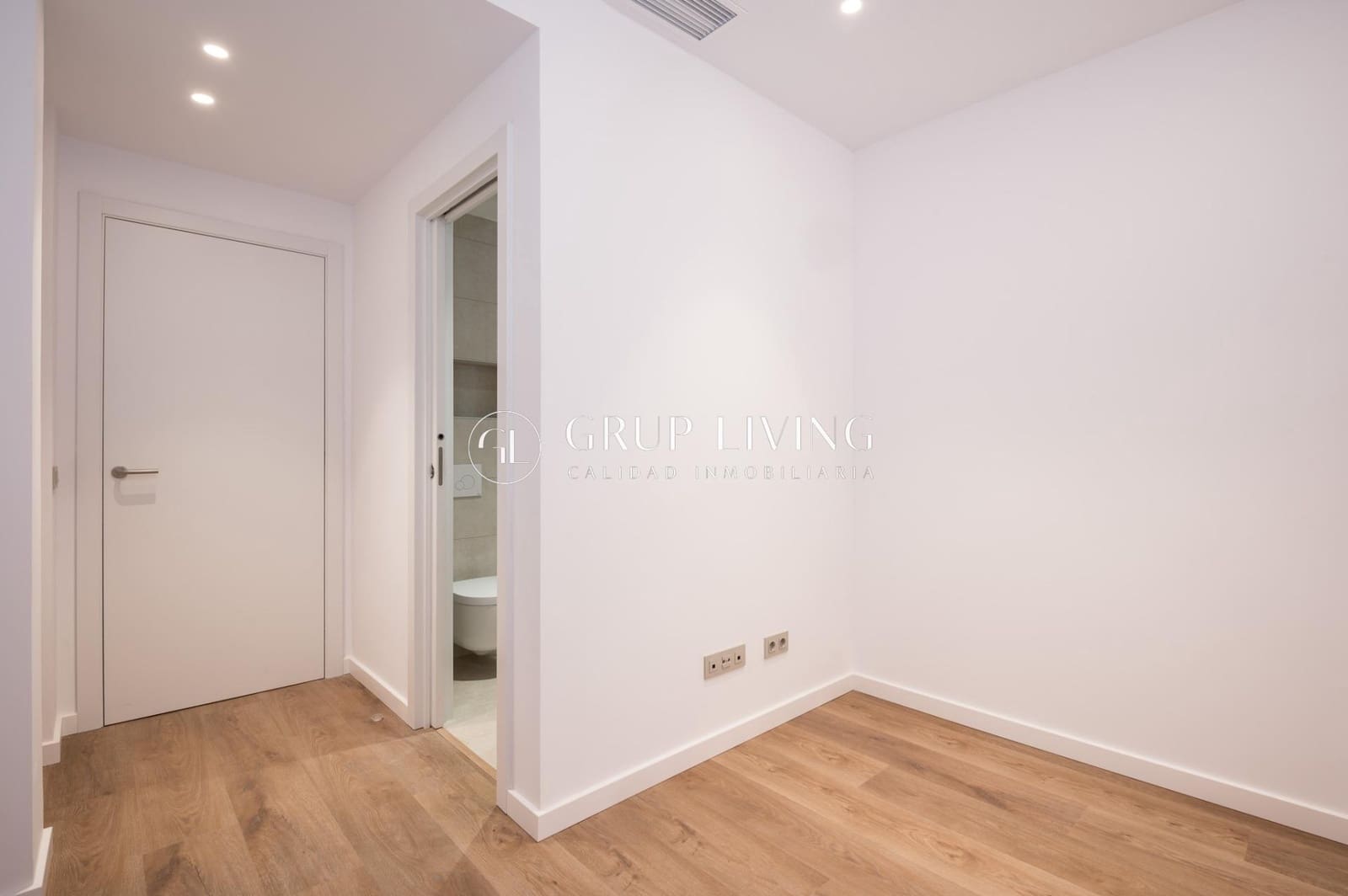 5 soverom Villa til salgs i Sitges med svømmebasseng garasje - € 2 550 000 (Ref: 9865304)